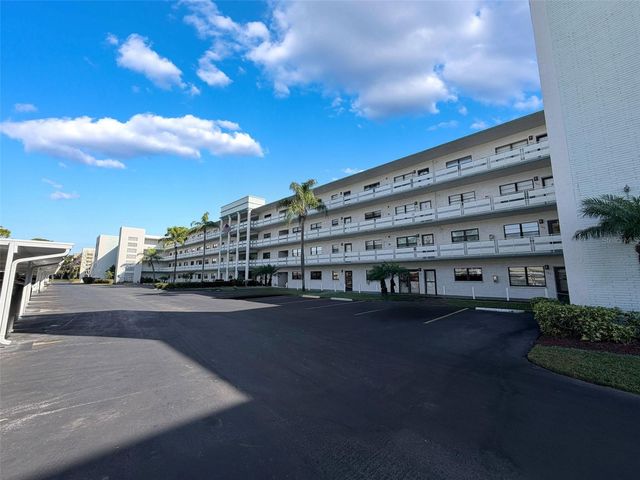 5970 80TH STREET NORTH 206, St Petersburg, FL 33709