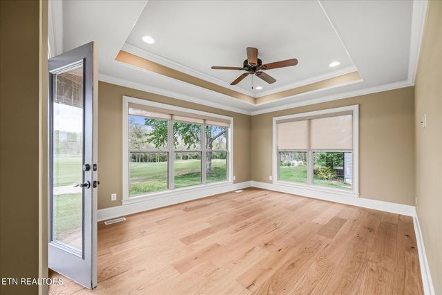 240 Forest Hill Drive, Crossville, TN 38558