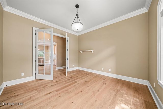 240 Forest Hill Drive, Crossville, TN 38558