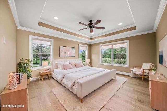 240 Forest Hill Drive, Crossville, TN 38558