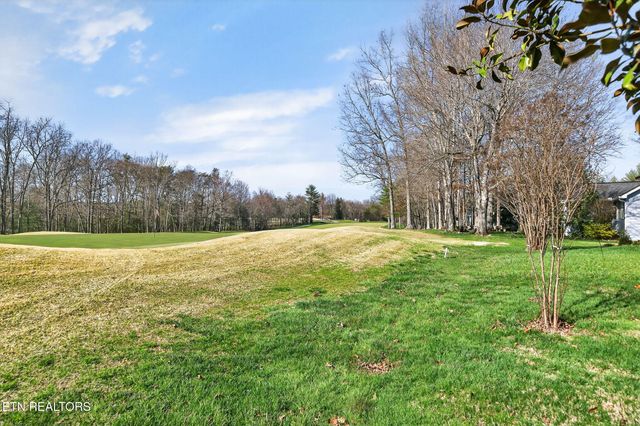 240 Forest Hill Drive, Crossville, TN 38558