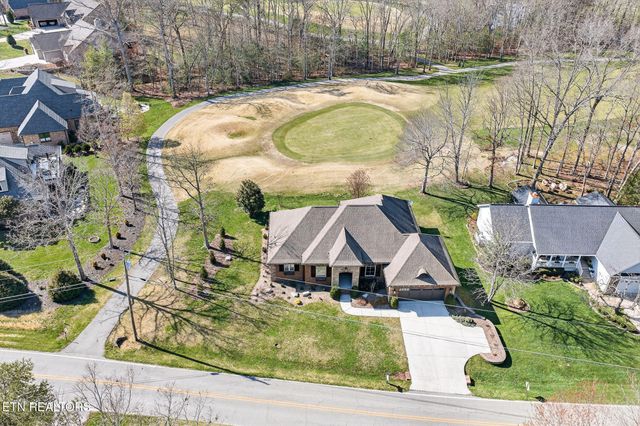 240 Forest Hill Drive, Crossville, TN 38558