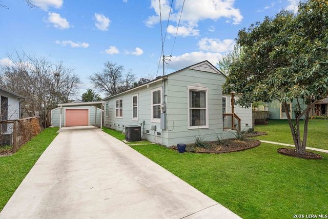 114 New Haven, San Antonio, TX 78209