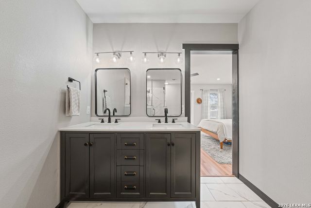 114 New Haven, San Antonio, TX 78209