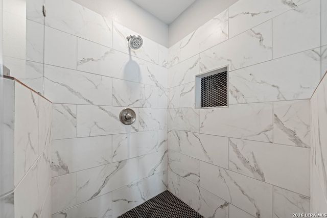 114 New Haven, San Antonio, TX 78209