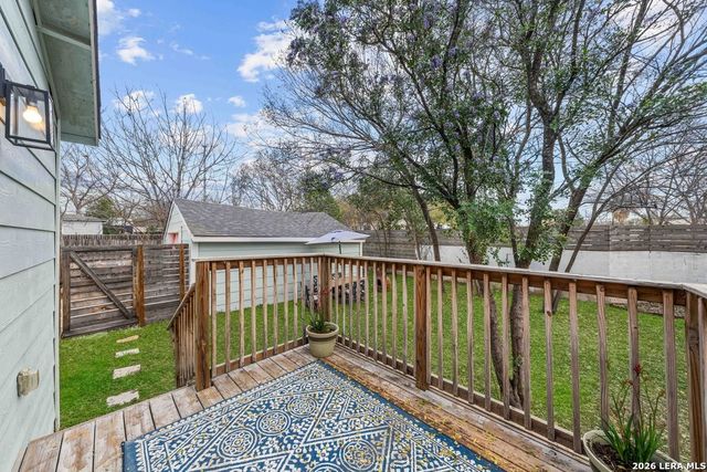 114 New Haven, San Antonio, TX 78209