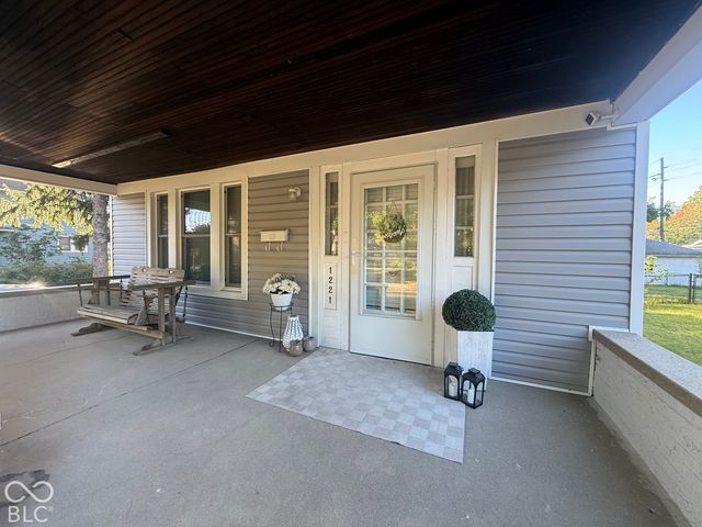 1221 E Edwards Avenue, Indianapolis, IN 46227