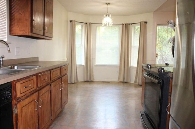 1517 Champion Cove, Semmes, AL 36575