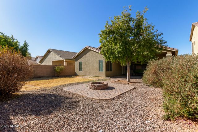 18239 N COOK Drive, Maricopa, AZ 85138