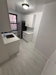 83-40 Austin Street 3U, Kew Gardens, NY 11415