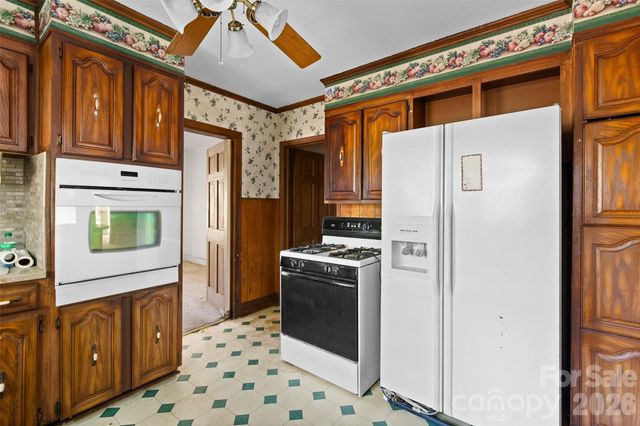 2389 Bethune Road, Bethune, SC 29009