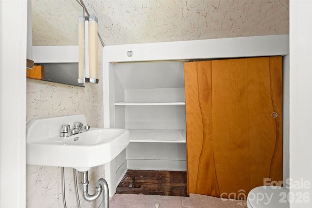 2389 Bethune Road, Bethune, SC 29009