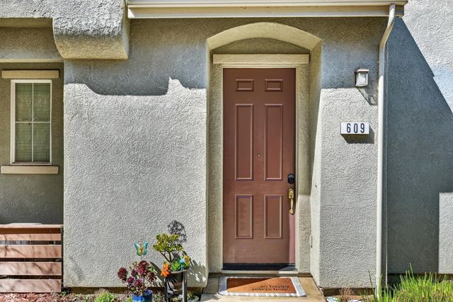 609 Dante Cir, Roseville, CA 95678
