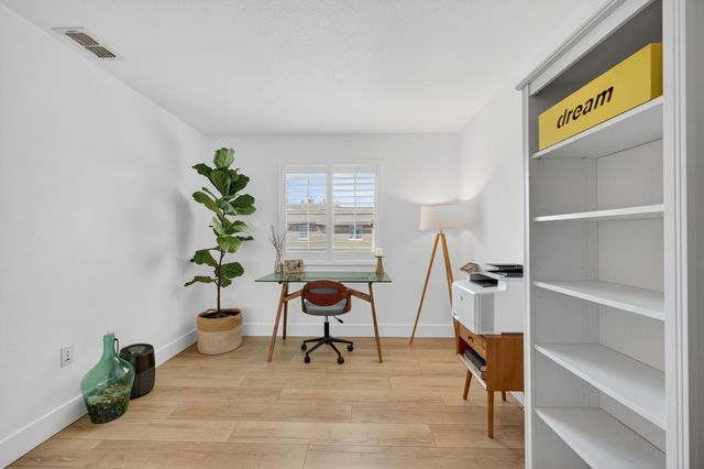 609 Dante Cir, Roseville, CA 95678