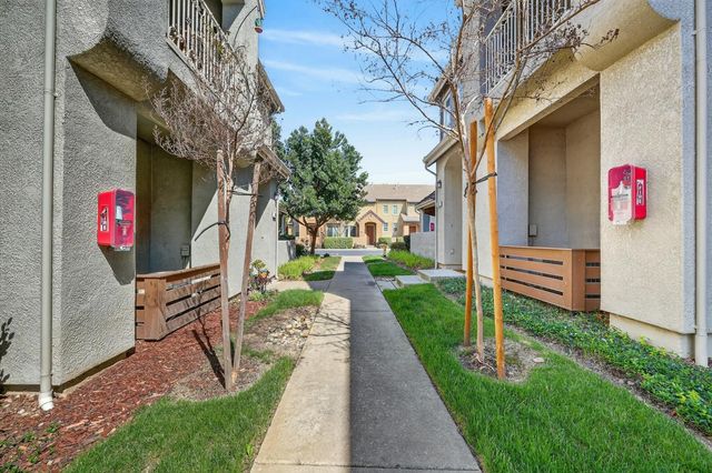 609 Dante Cir, Roseville, CA 95678