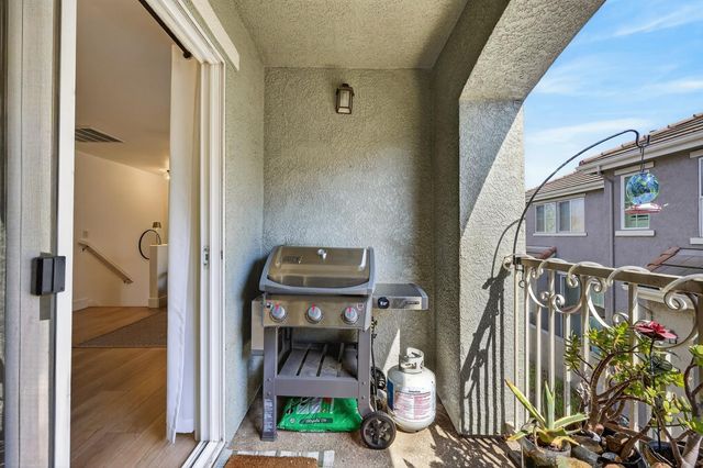 609 Dante Cir, Roseville, CA 95678