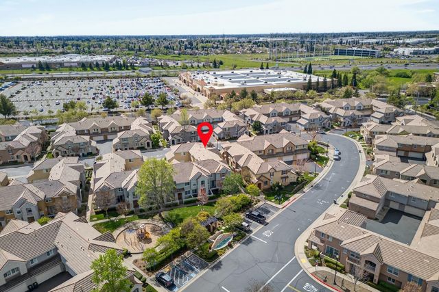 609 Dante Cir, Roseville, CA 95678