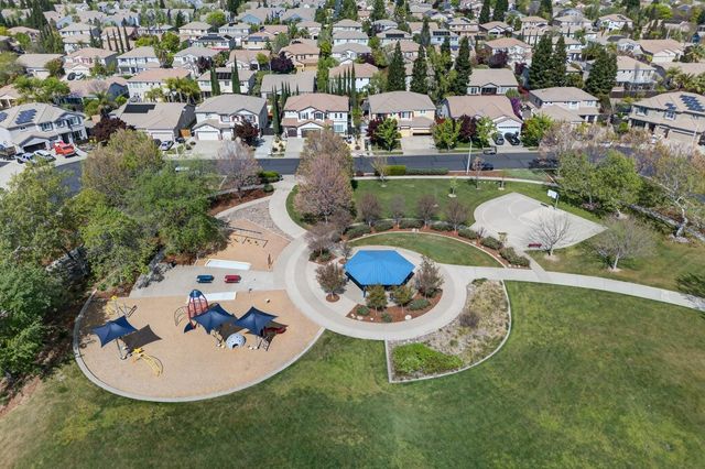 609 Dante Cir, Roseville, CA 95678