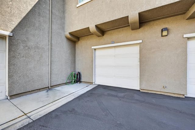 609 Dante Cir, Roseville, CA 95678