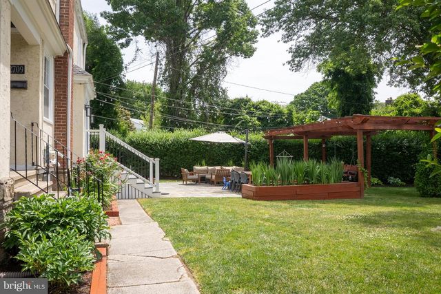 2709 OAKFORD RD, Ardmore, PA 19003