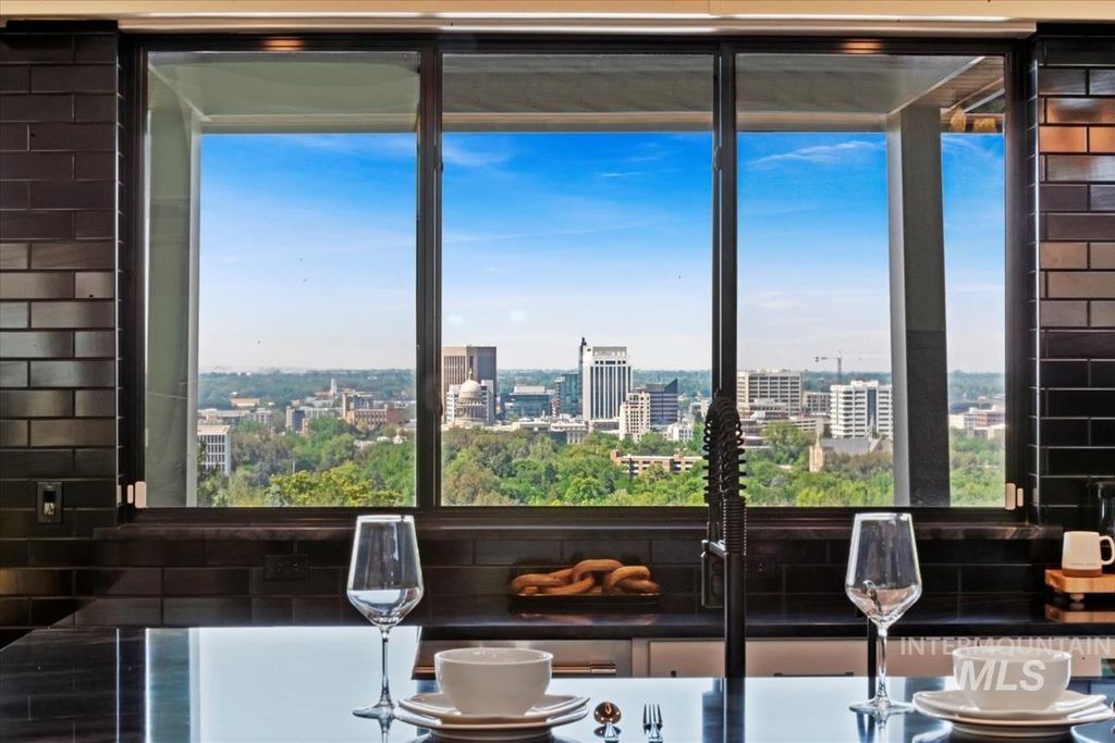 146 W Skylark Drive, Boise, ID 83702 photo 11