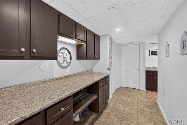 632 Amberwood Lane, Ballwin, MO 63021
