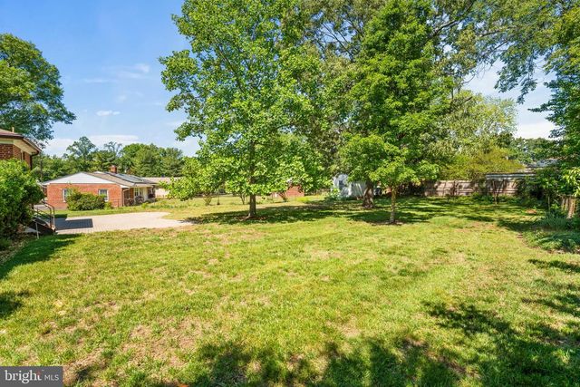 5408 MANCHESTER DR, Suitland, MD 20746