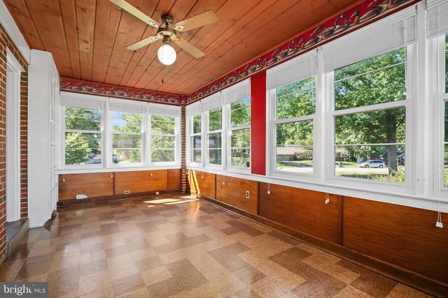 5408 MANCHESTER DR, Suitland, MD 20746