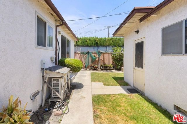 5374 S Centinela Avenue, Los Angeles, CA 90066