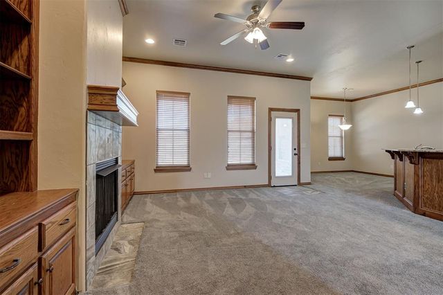 849 SW 10th Street, Moore, OK 73160