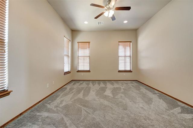 849 SW 10th Street, Moore, OK 73160