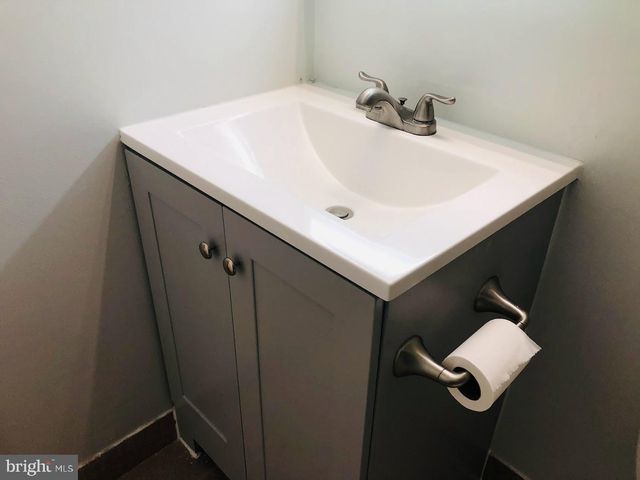 7110 CINDY LN, Annandale, VA 22003