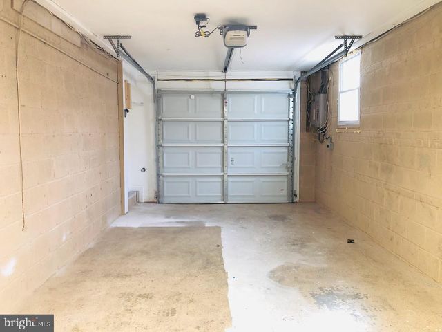 7110 CINDY LN, Annandale, VA 22003