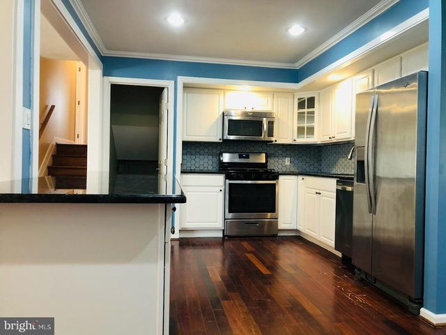 7110 CINDY LN, Annandale, VA 22003