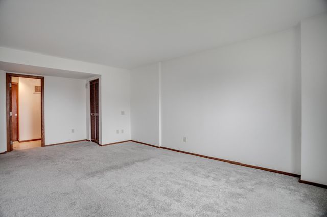 1225 Lasalle Avenue 1704, Minneapolis, MN 55403