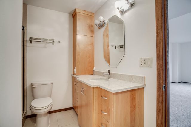 1225 Lasalle Avenue 1704, Minneapolis, MN 55403