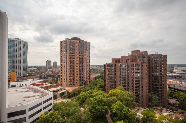 1225 Lasalle Avenue 1704, Minneapolis, MN 55403