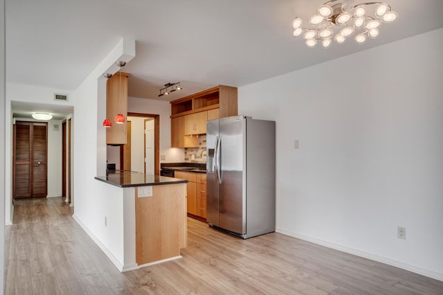 1225 Lasalle Avenue 1704, Minneapolis, MN 55403