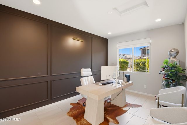 9022 W SAN MIGUEL Avenue, Glendale, AZ 85305
