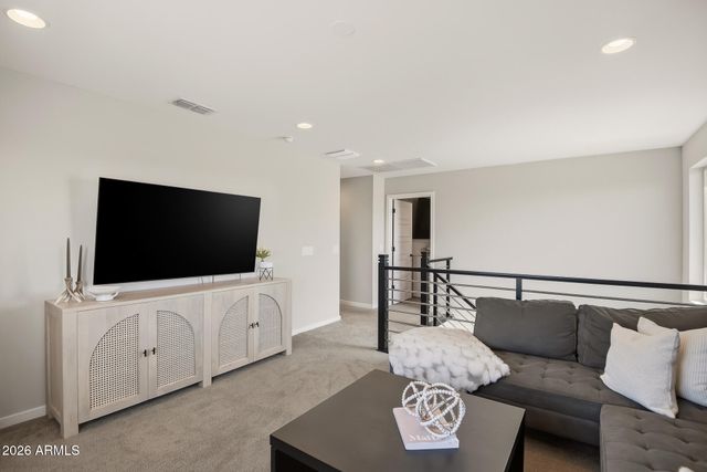 9022 W SAN MIGUEL Avenue, Glendale, AZ 85305
