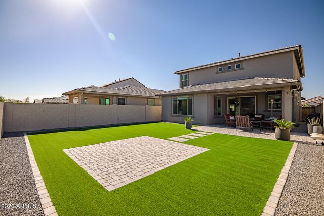 9022 W SAN MIGUEL Avenue, Glendale, AZ 85305