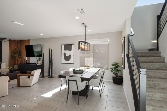 9022 W SAN MIGUEL Avenue, Glendale, AZ 85305