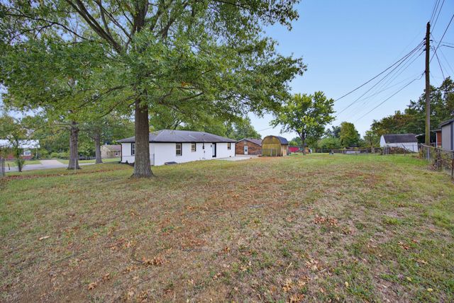 229 Lynn Drive, Lawrenceburg, KY 40342