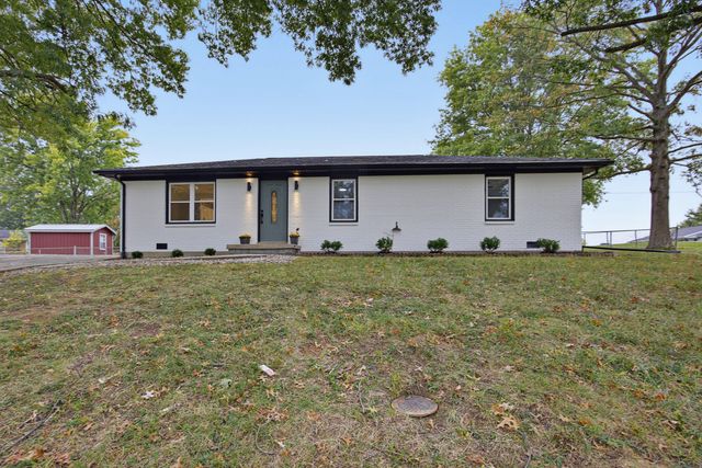 229 Lynn Drive, Lawrenceburg, KY 40342