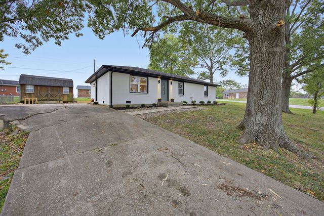 229 Lynn Drive, Lawrenceburg, KY 40342