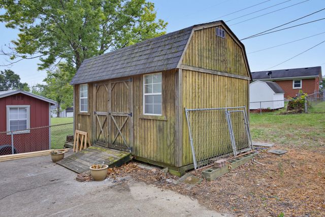 229 Lynn Drive, Lawrenceburg, KY 40342
