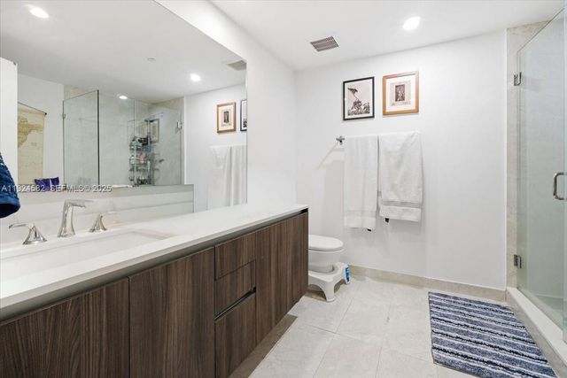 488 NE 18th St 1806, Miami, FL 33132