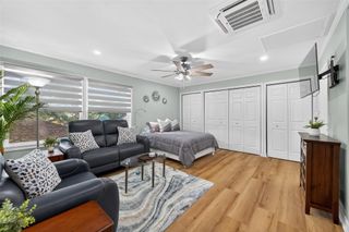 407 1/2 Fairbanks Street, Houston, TX 77009