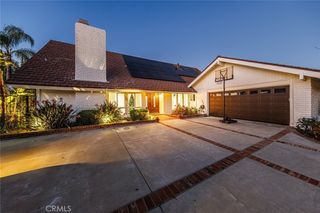 22957 De Kalb Drive, Calabasas, CA 91302