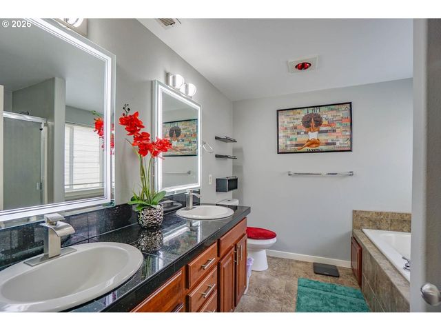 5320 Ne 54TH St, Vancouver, WA 98661